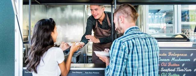 Food truck de salgados: como apostar nesta ideia e ter lucro?